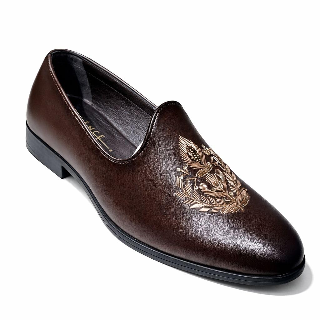 Brown Crest Loafers Size 7