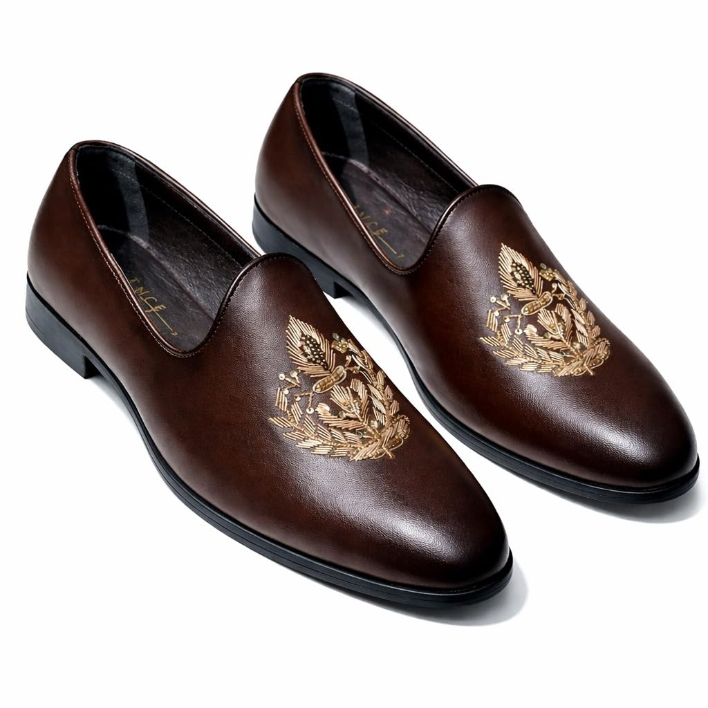 Brown Crest Loafers Size 7
