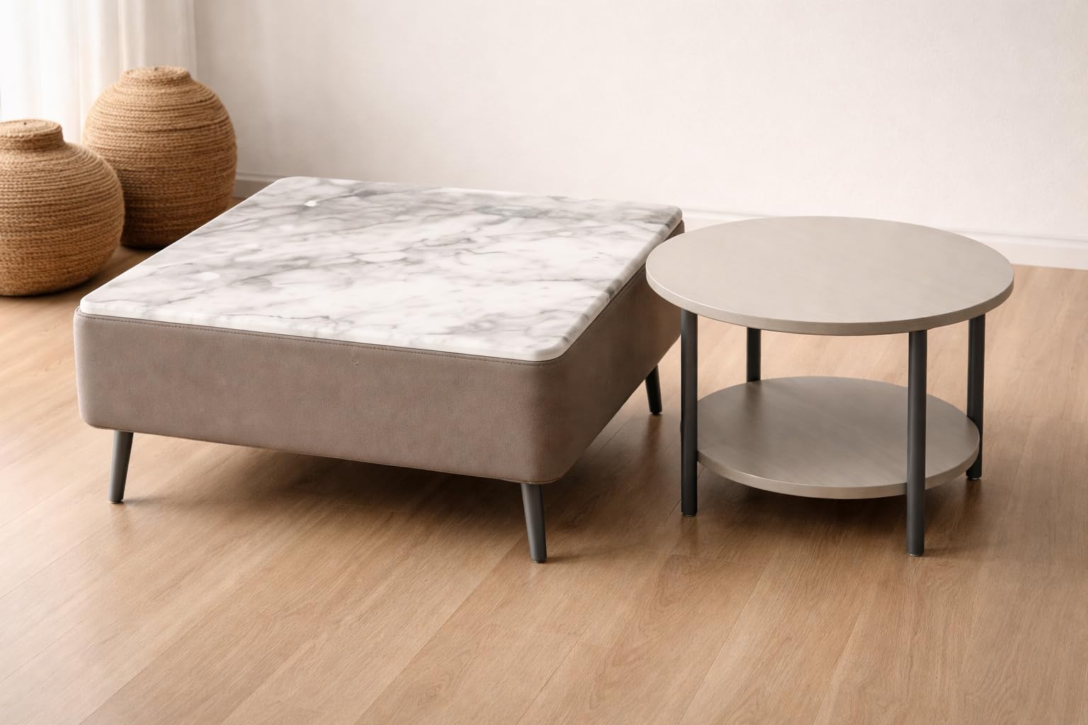 Table with Storage 026