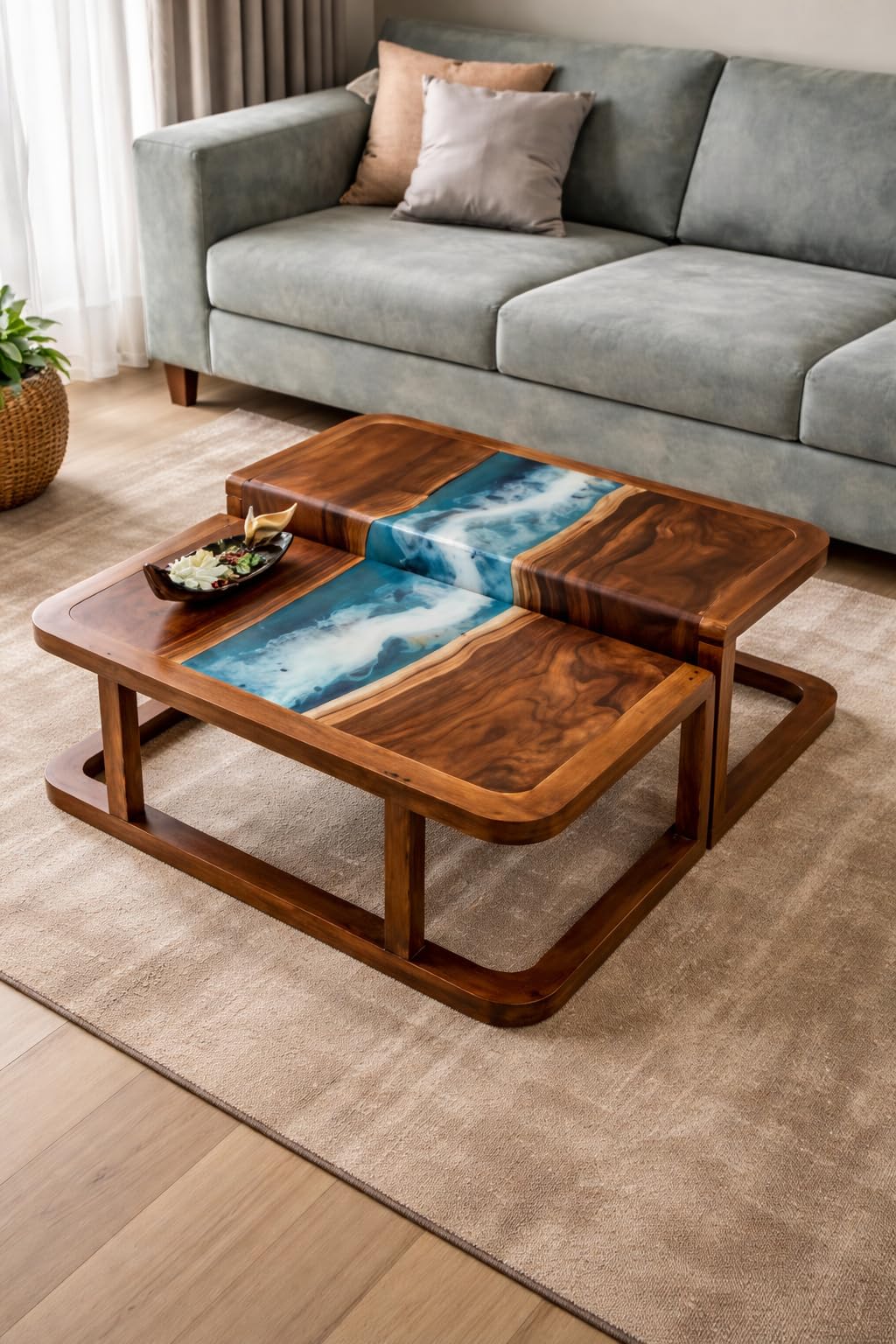 Space Saving Nesting Table